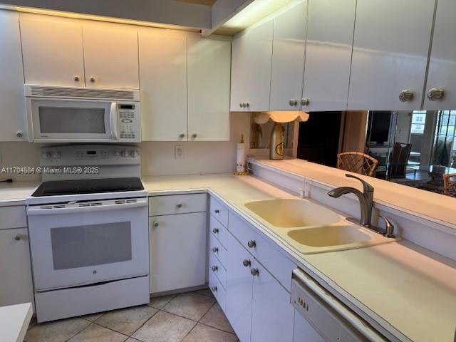 1530 Whitehall Dr #204, Davie, Florida image 9