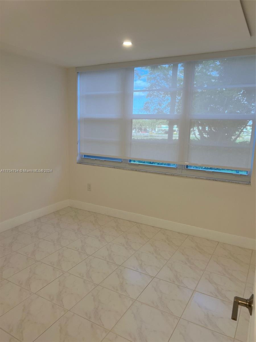 1400 Saint Charles Pl #207, Pembroke Pines, Florida image 7