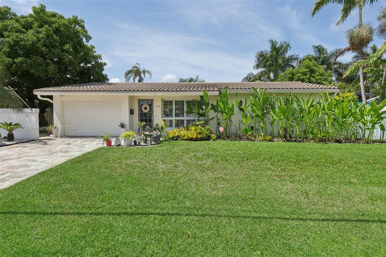 Residential, Lighthouse Point, Florida image 2