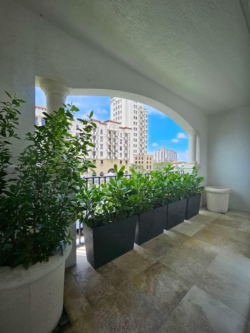 118 Zamora Ave #506, Coral Gables, Florida image 13