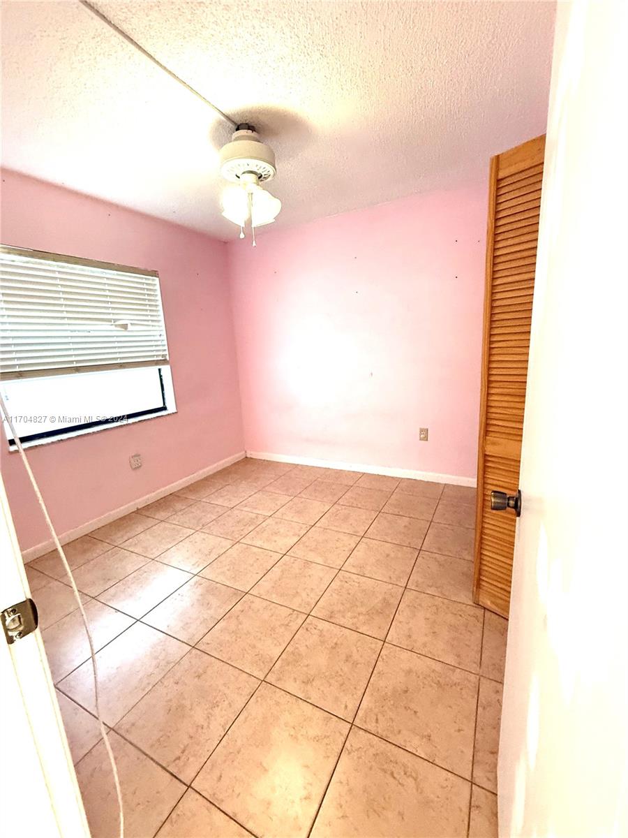 137 NW 93rd Ave #103, Pembroke Pines, Florida image 26