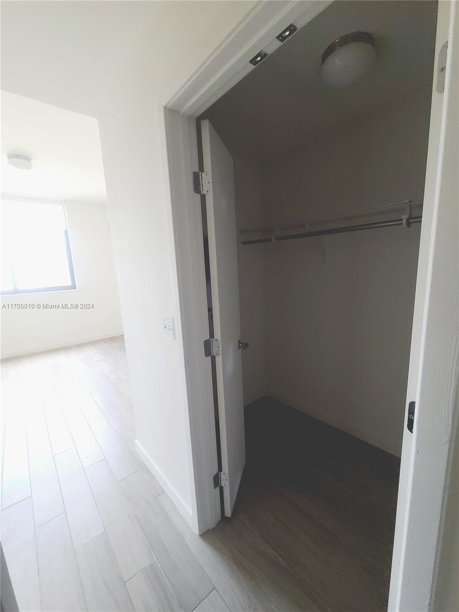 999 SW 1 AVENUE #1808, Miami FL 33130