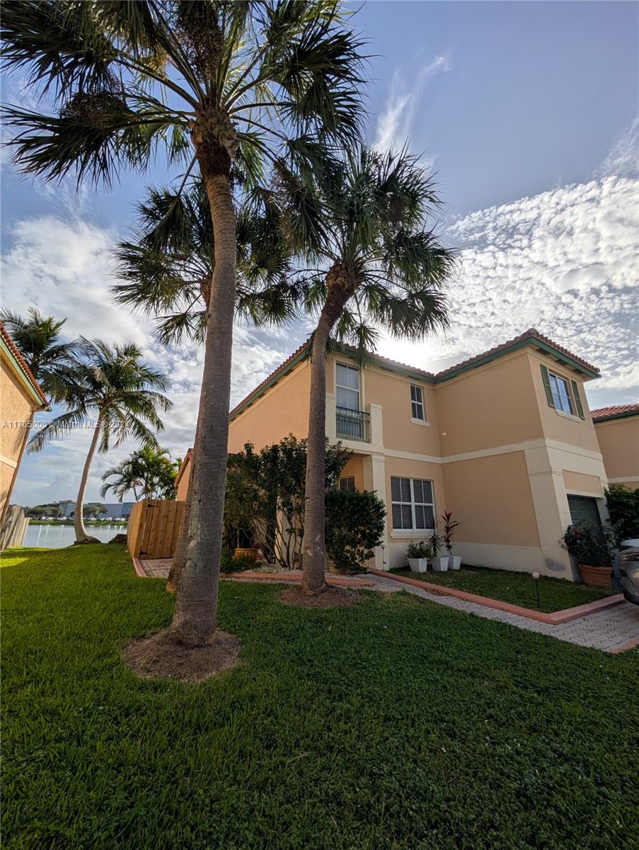 Undisclosed For Sale A11705000, FL