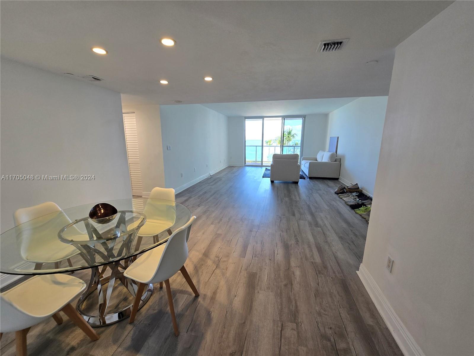 8855 Collins Ave #4c Direct Ocean, Surfside, Florida image 2