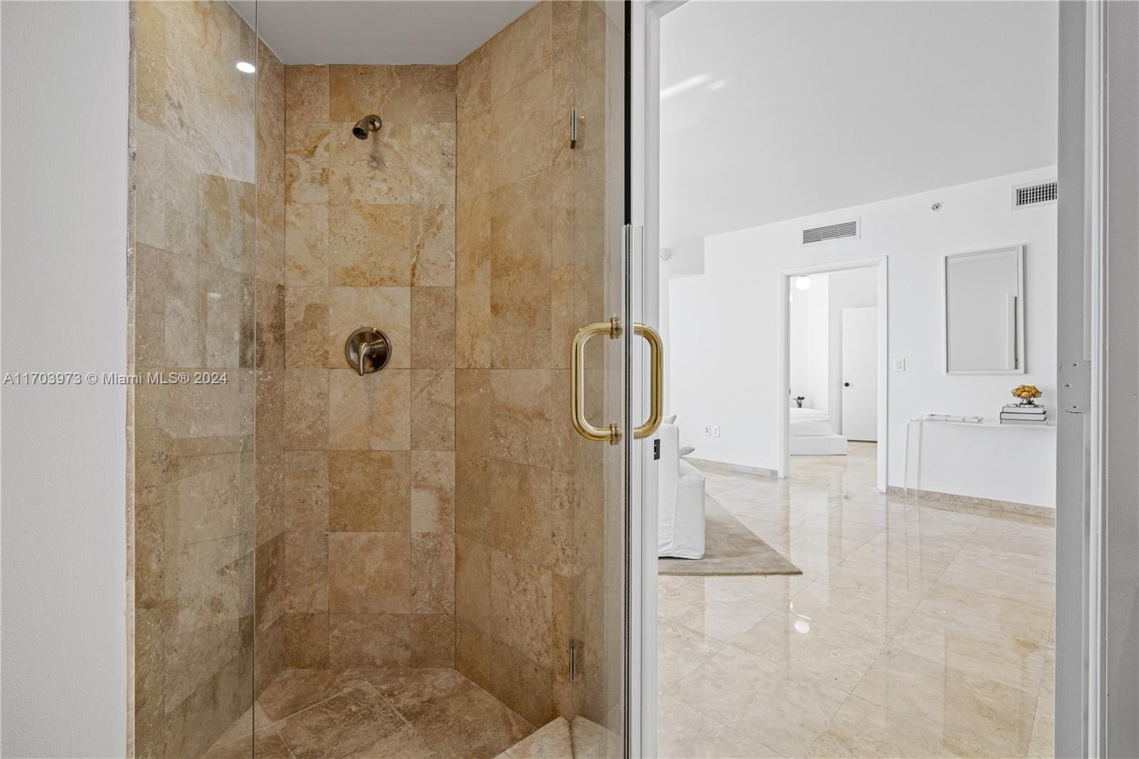 350 S Miami Ave #2304, Miami FL 33130