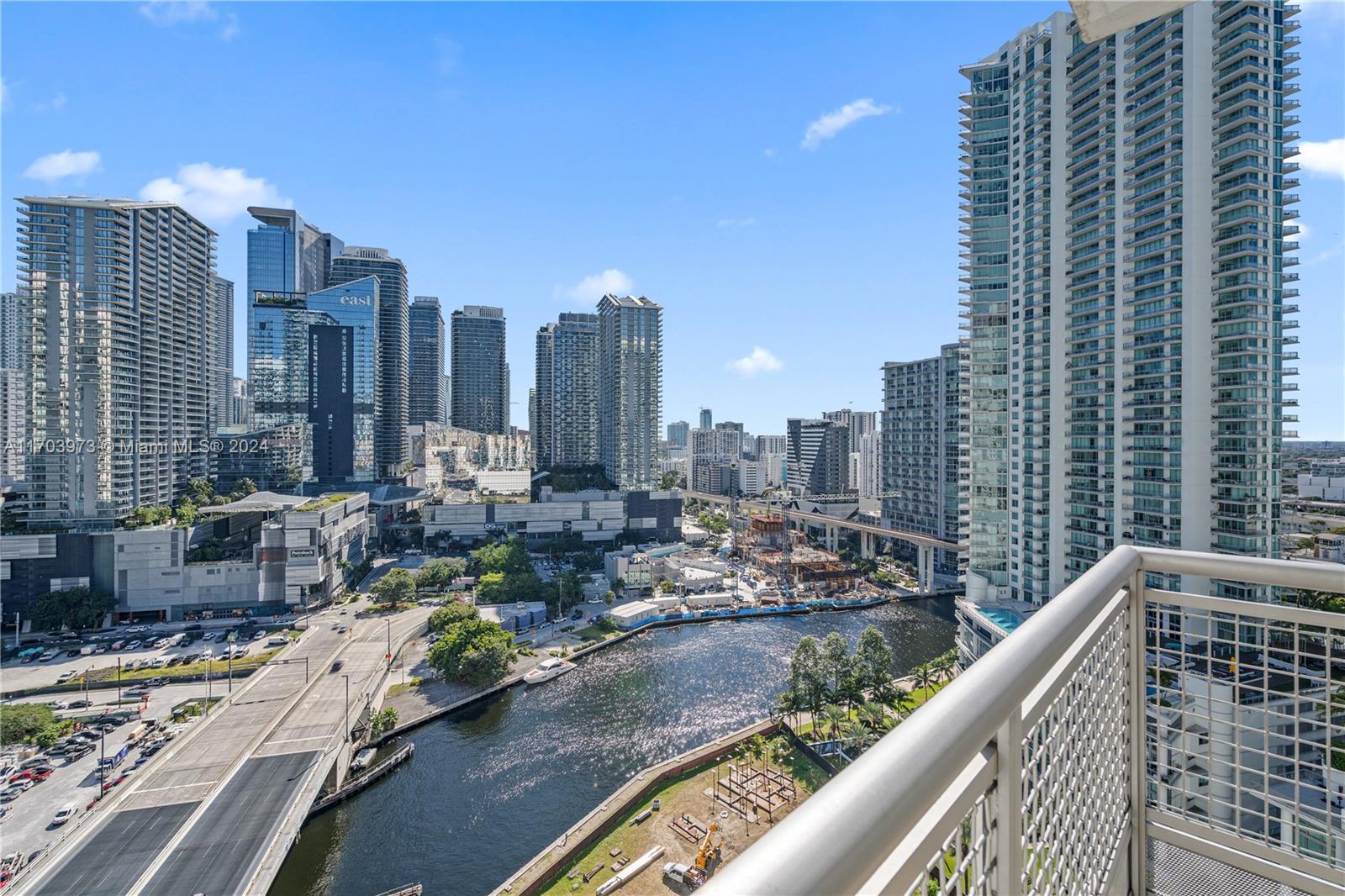 350 S Miami Ave #2304, Miami FL 33130