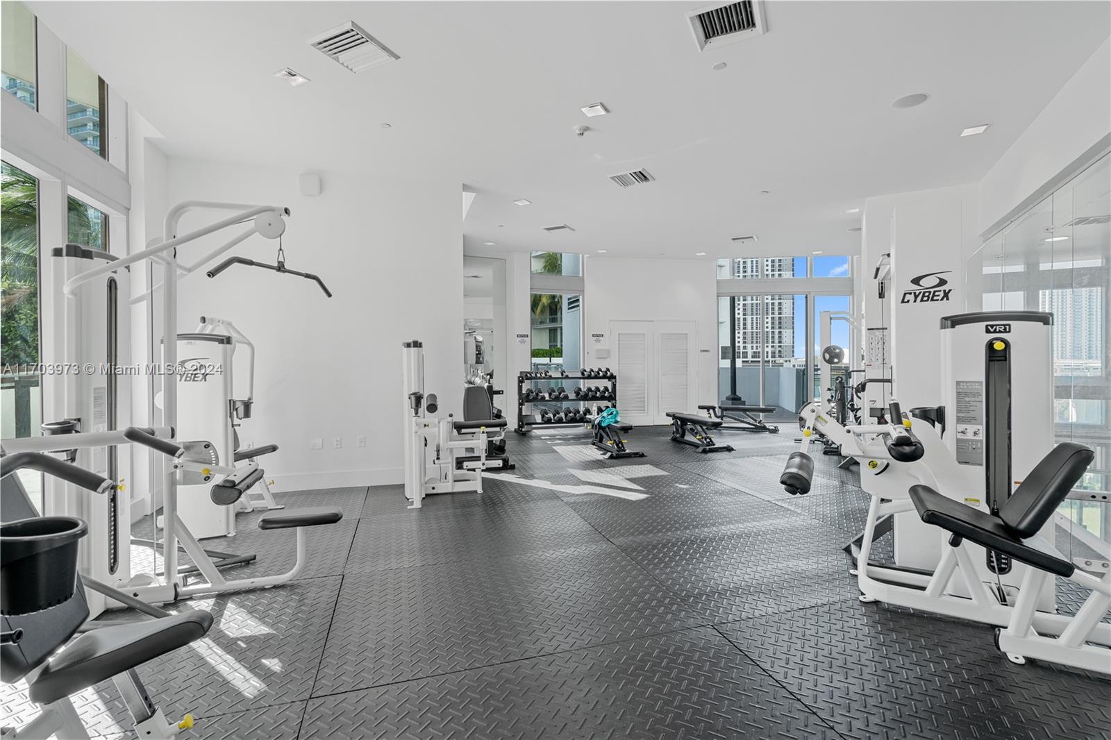 350 S Miami Ave #2304, Miami FL 33130