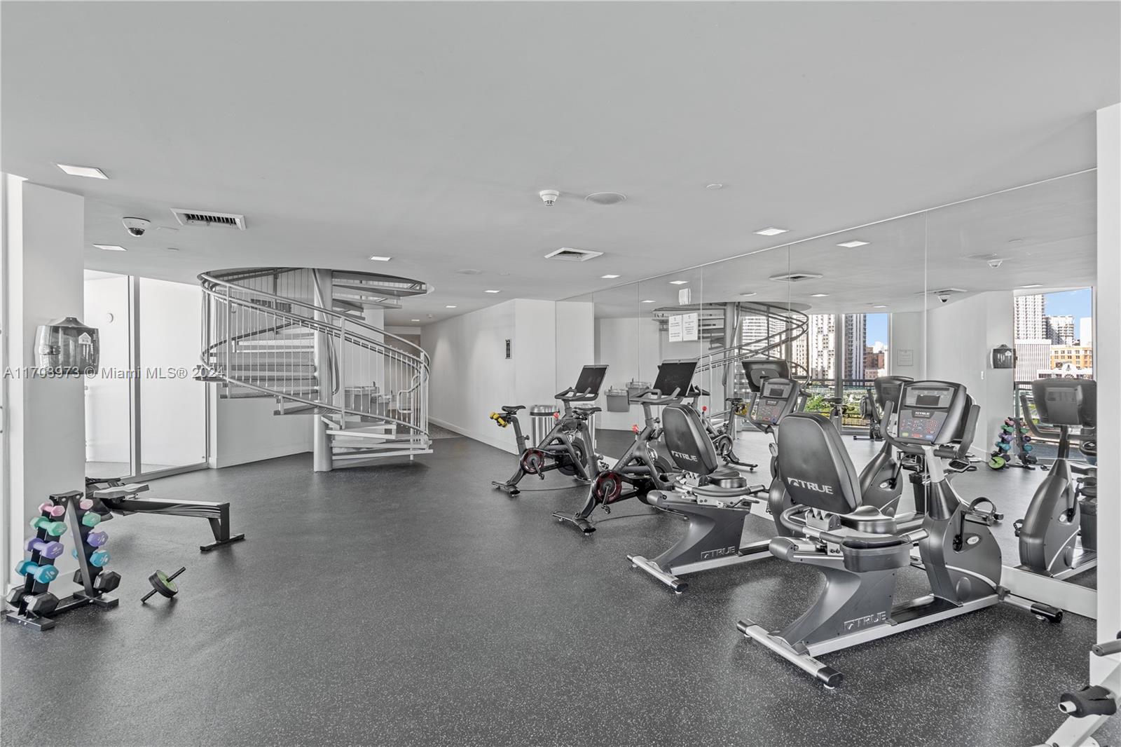 350 S Miami Ave #2304, Miami FL 33130