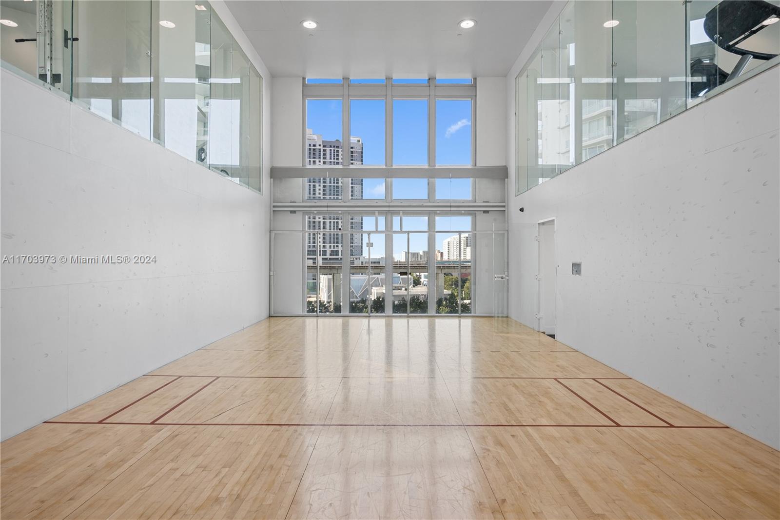 350 S Miami Ave #2304, Miami FL 33130