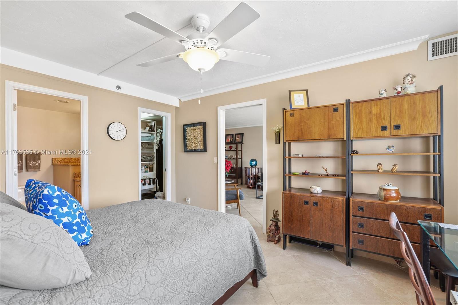 4511 S Ocean Boulevard #1004, Highland Beach, Florida image 18