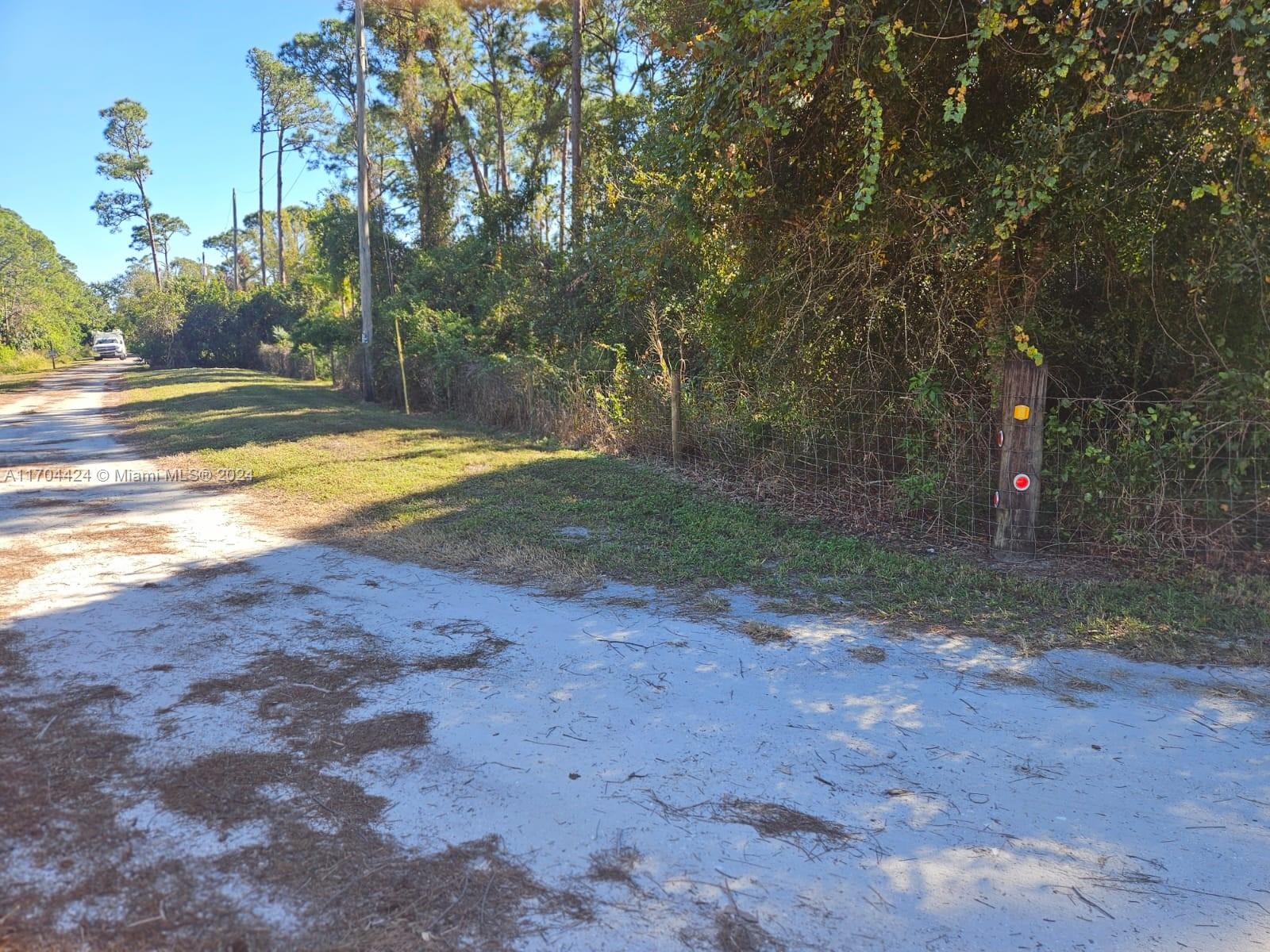 Grovers Road, Fort Pierce, Florida image 10