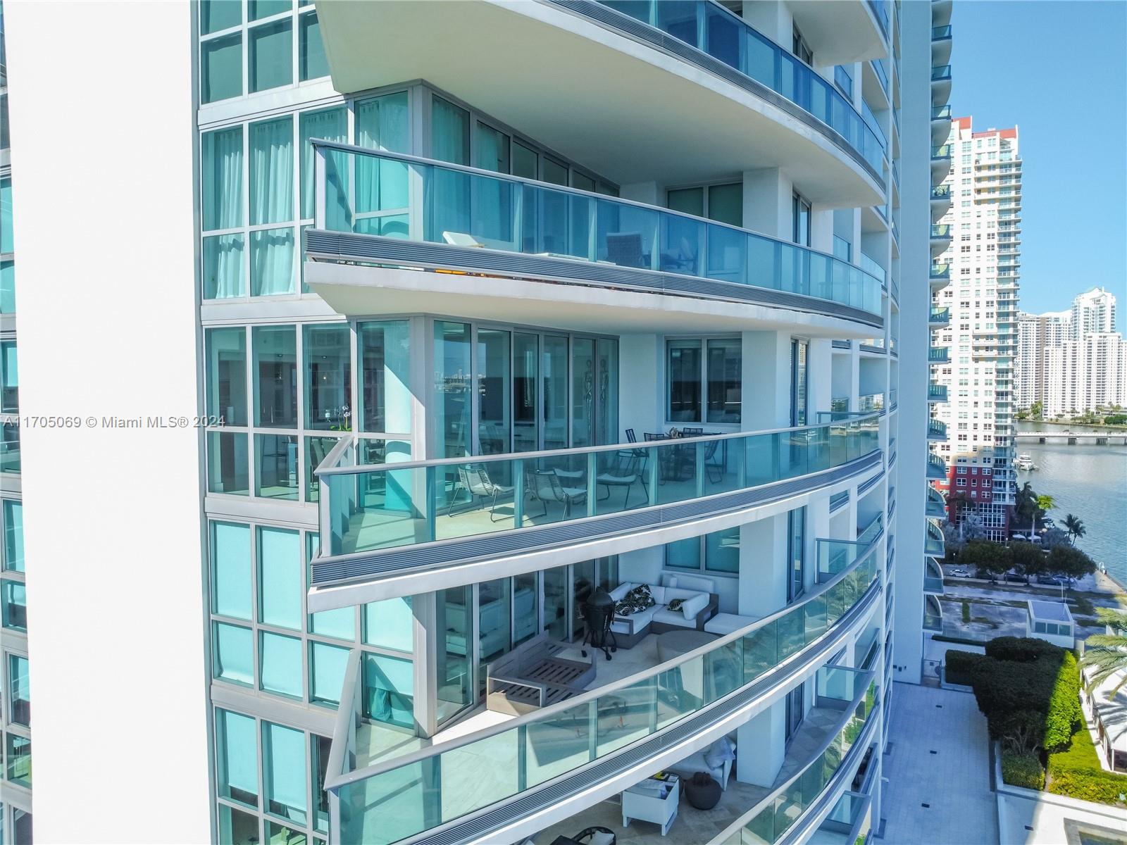 1331 Brickell Bay Dr #1511, Miami FL 33131