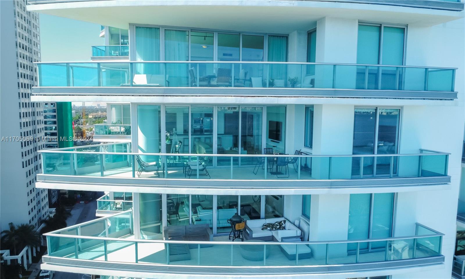 1331 Brickell Bay Dr #1511, Miami FL 33131