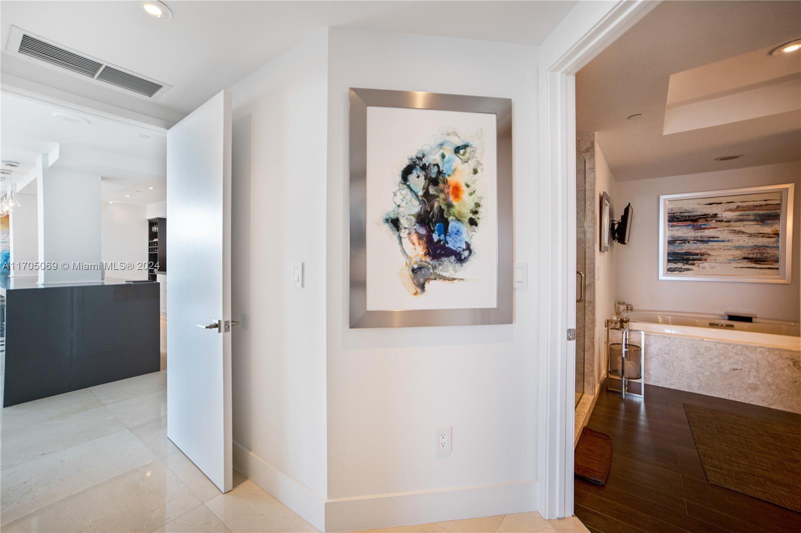 1331 Brickell Bay Dr #1511, Miami FL 33131