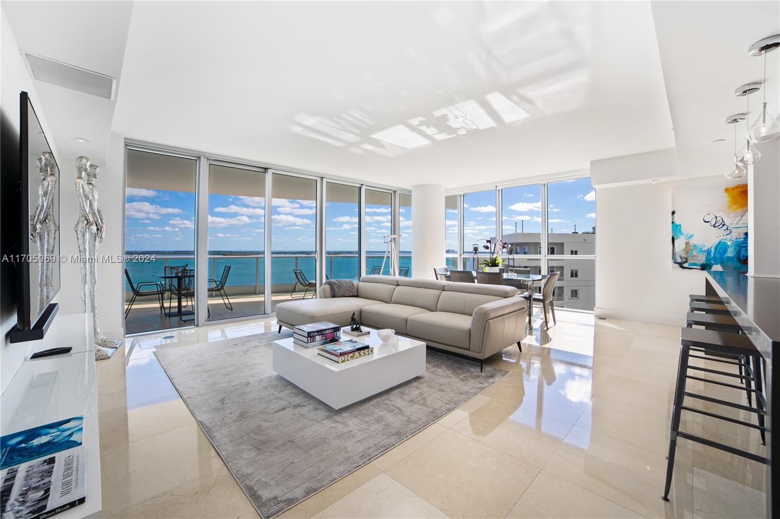 1331 Brickell Bay Dr #1511, Miami FL 33131