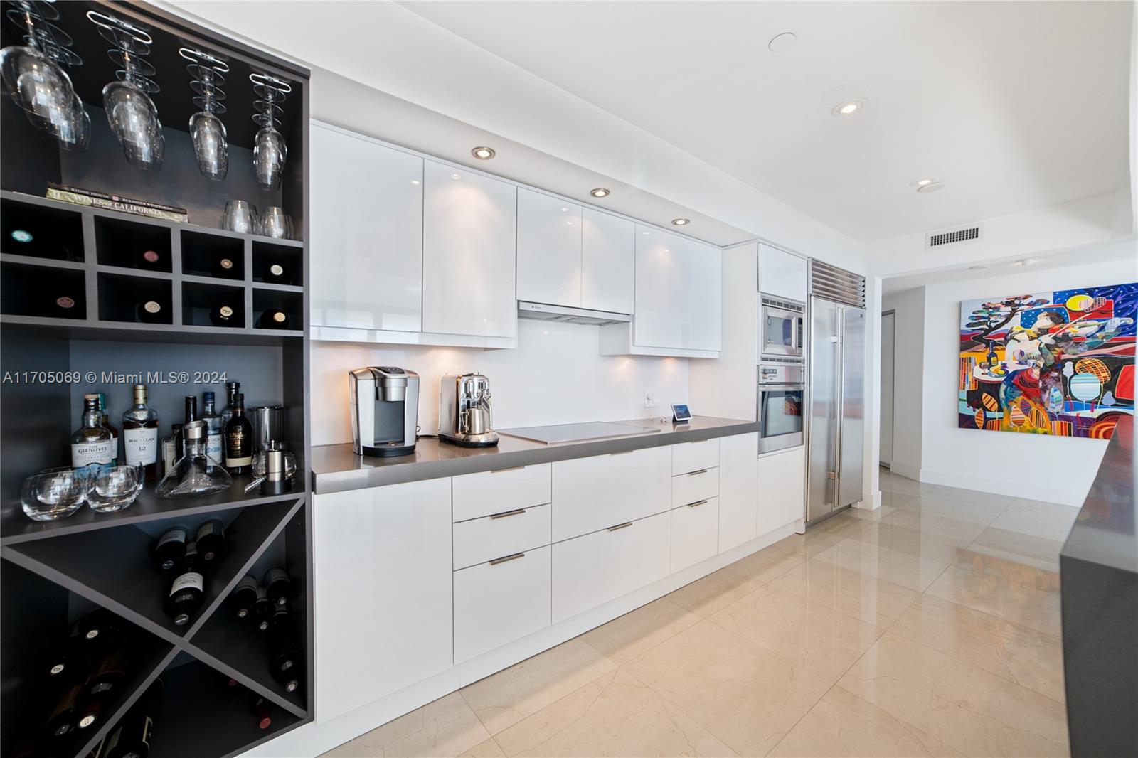 1331 Brickell Bay Dr #1511, Miami FL 33131