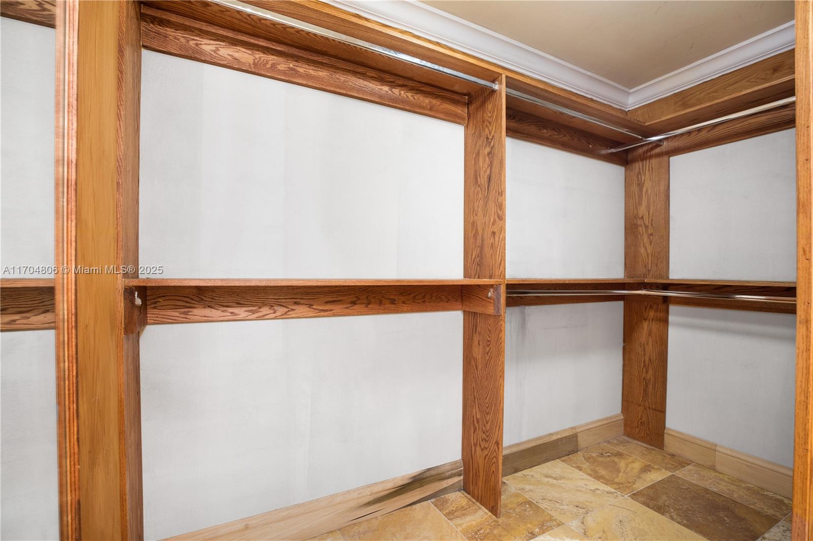 600 Biltmore Way #1104, Coral Gables FL 33134