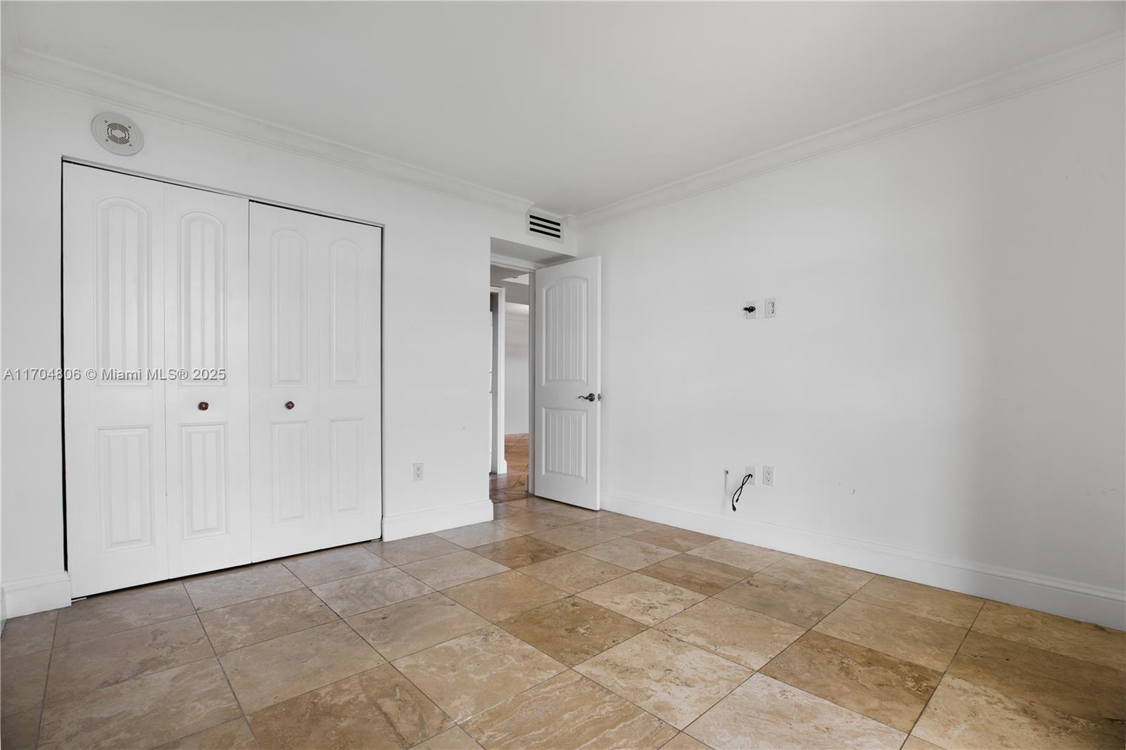 600 Biltmore Way #1104, Coral Gables FL 33134