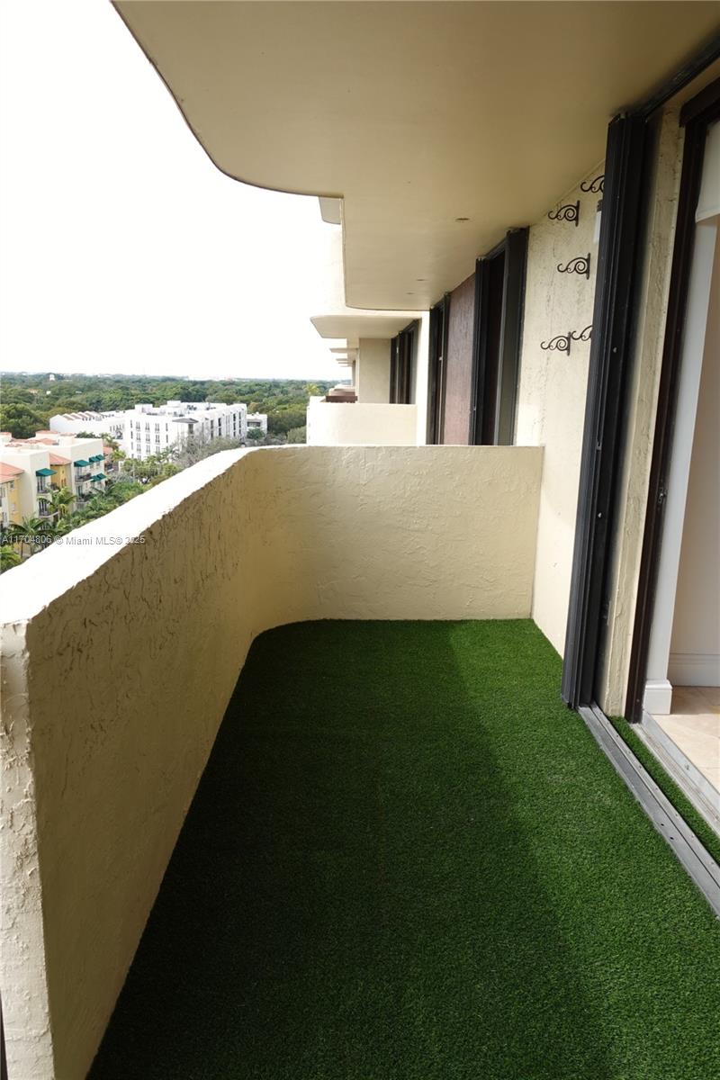 600 Biltmore Way #1104, Coral Gables FL 33134