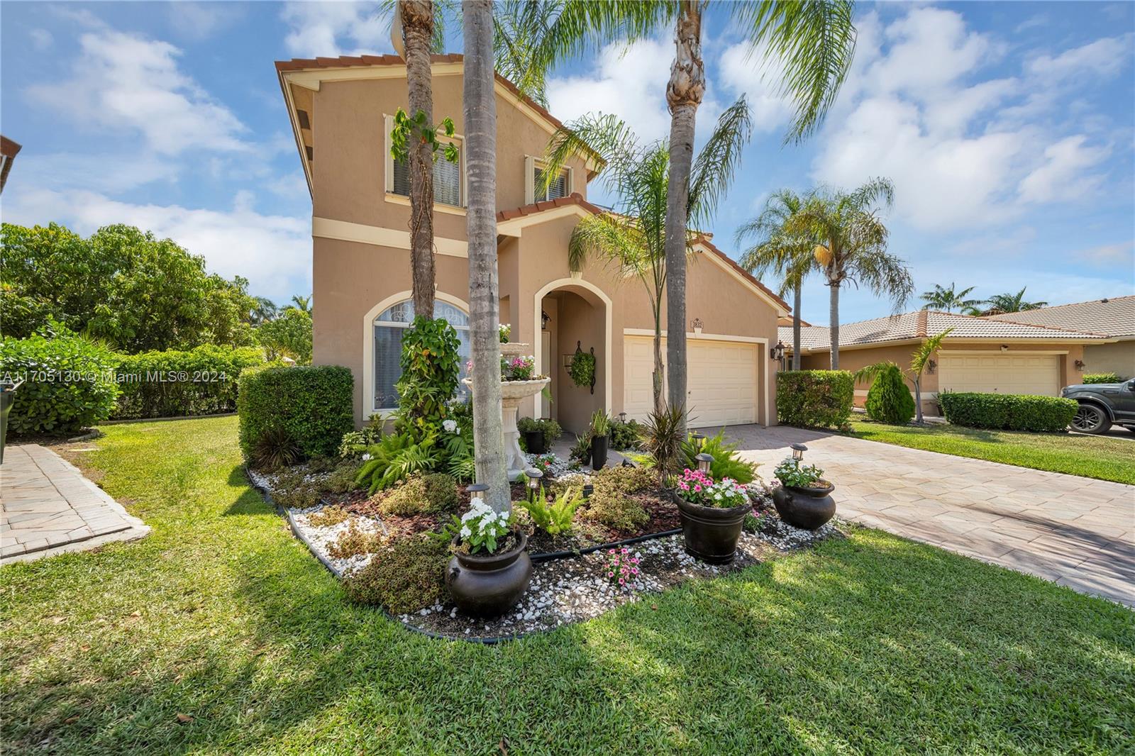 3832 Pebblebrook Ct, Coconut Creek, Florida image 3