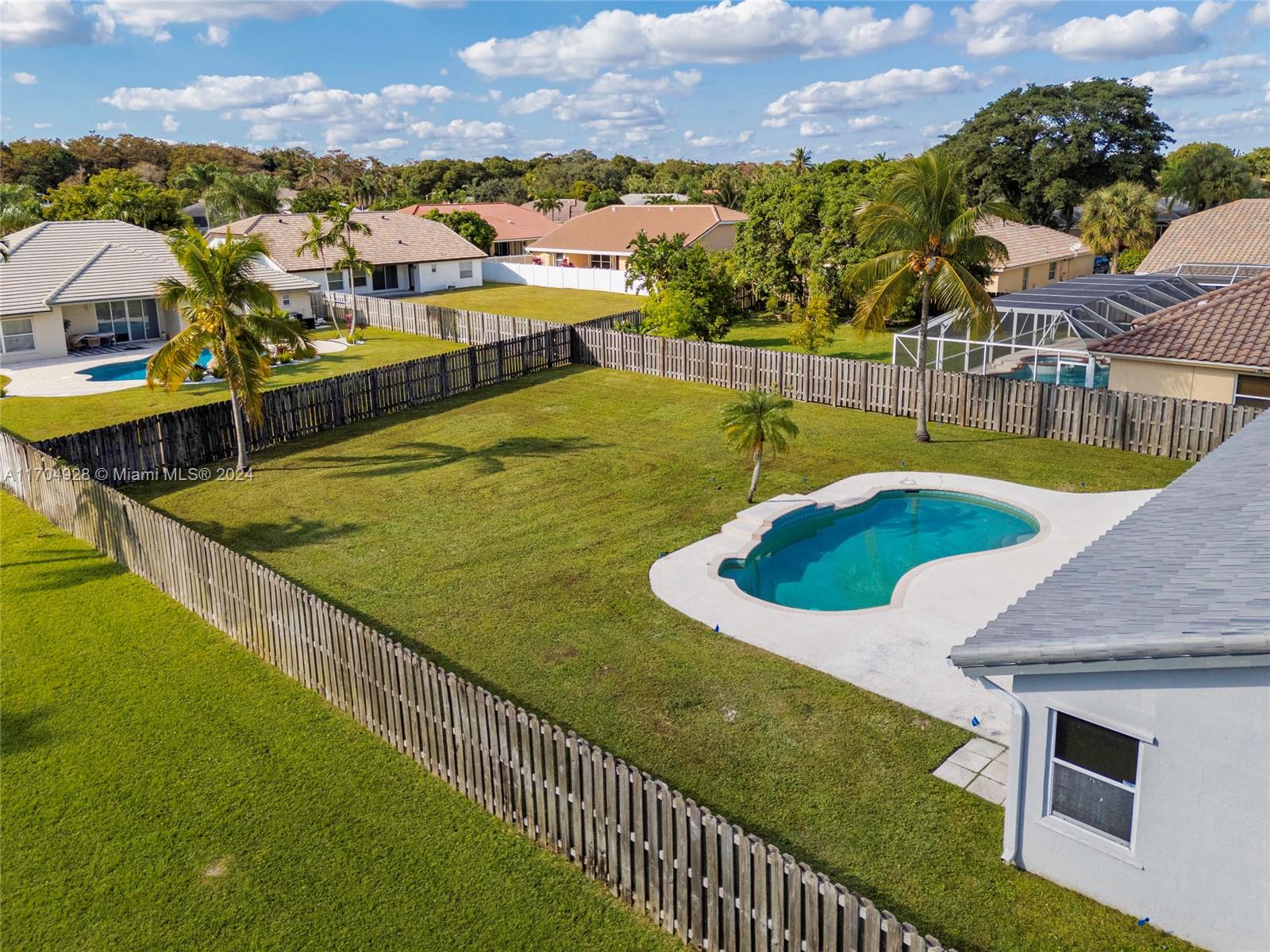 Residential, Lauderhill, Florida image 2