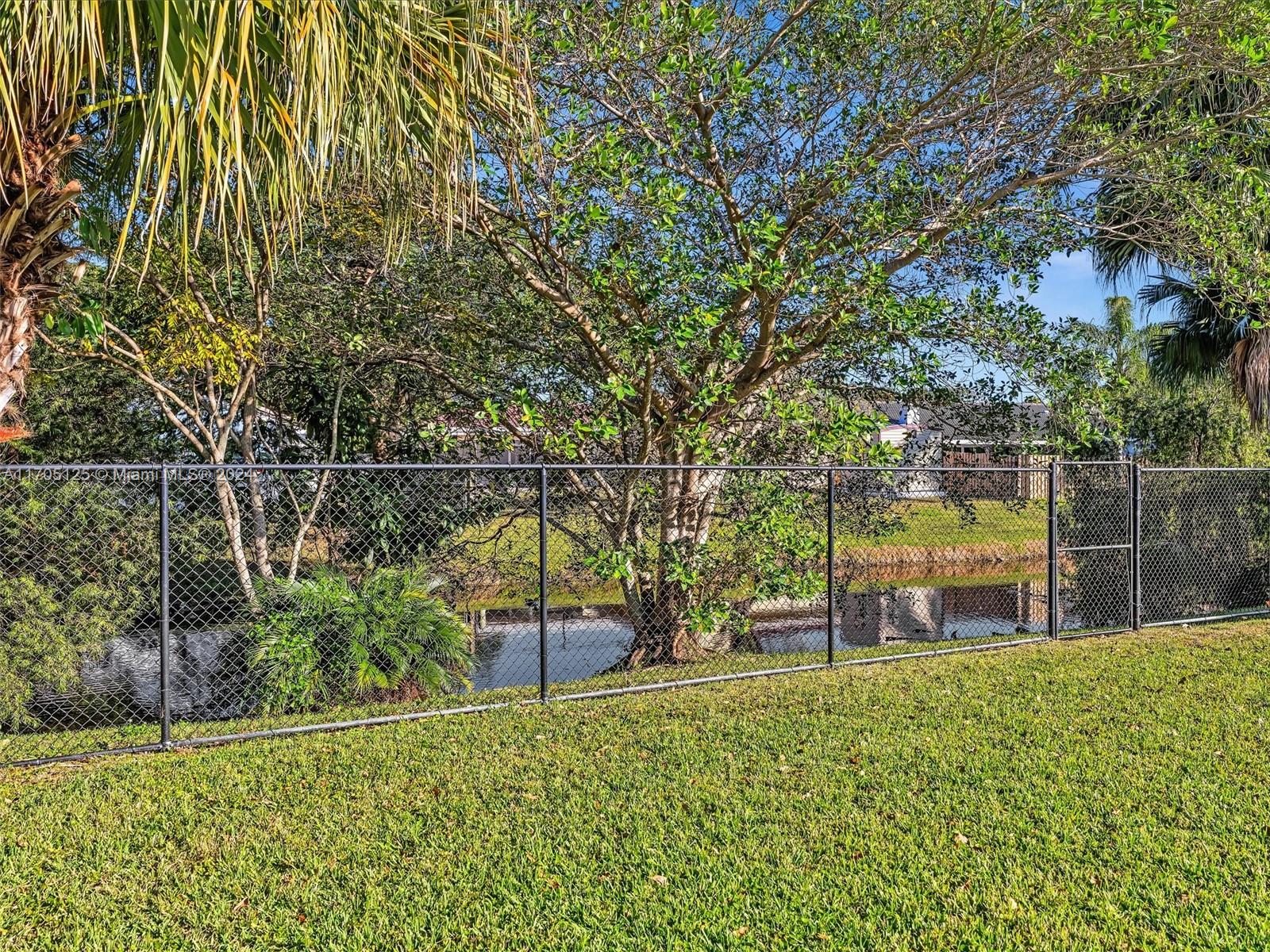 9051 NW 20th Mnr, Coral Springs, Florida image 32