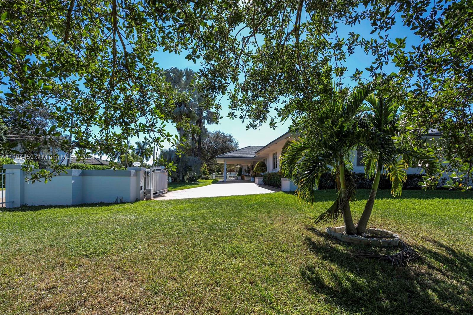 2601 SW 116th Way, Davie, Florida image 11