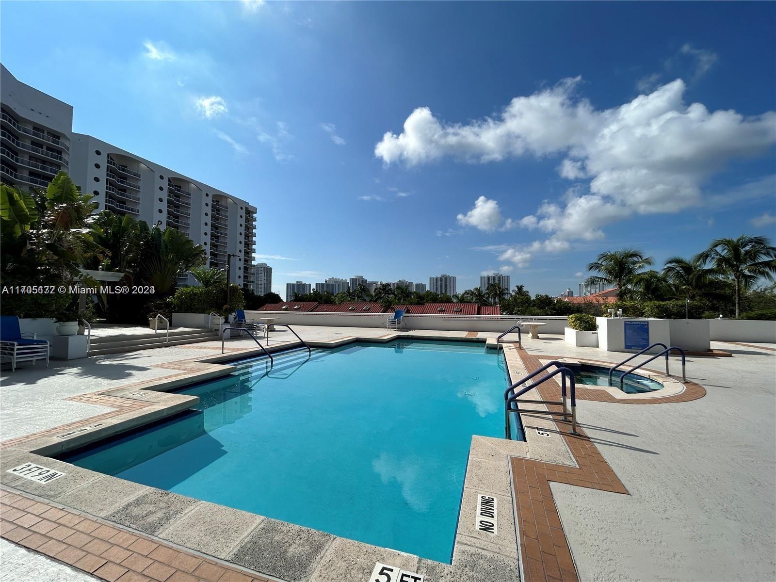 3600 Yacht Club Dr #702, Aventura, Florida image 42