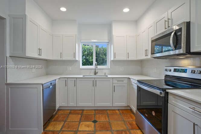 2830 De Soto Blvd, Coral Gables FL 33134