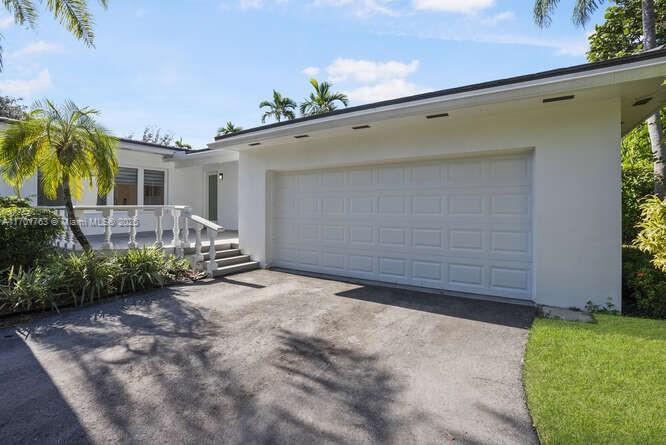 2830 De Soto Blvd, Coral Gables FL 33134