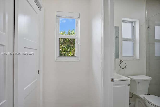 2830 De Soto Blvd, Coral Gables FL 33134