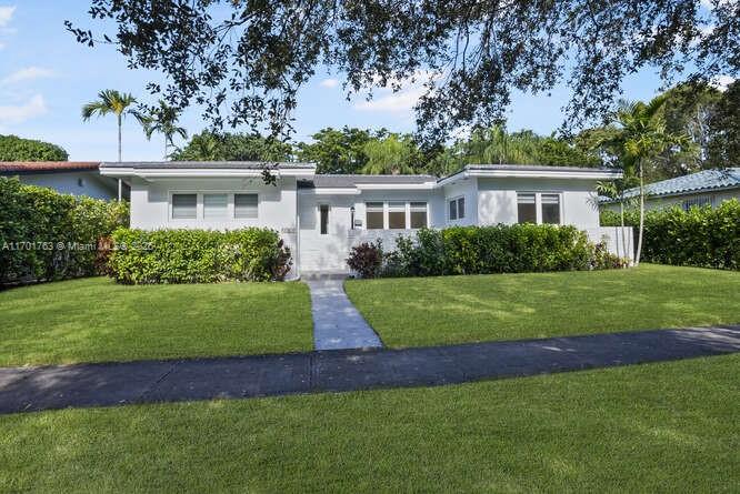 2830 De Soto Blvd, Coral Gables FL 33134
