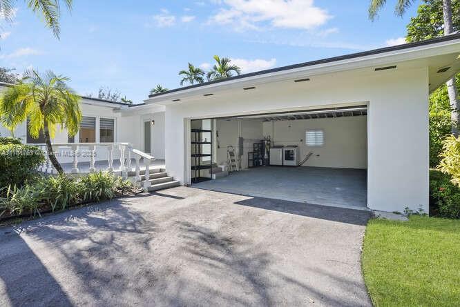 2830 De Soto Blvd, Coral Gables FL 33134