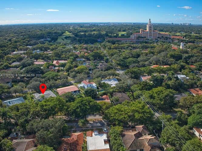 2830 De Soto Blvd, Coral Gables FL 33134