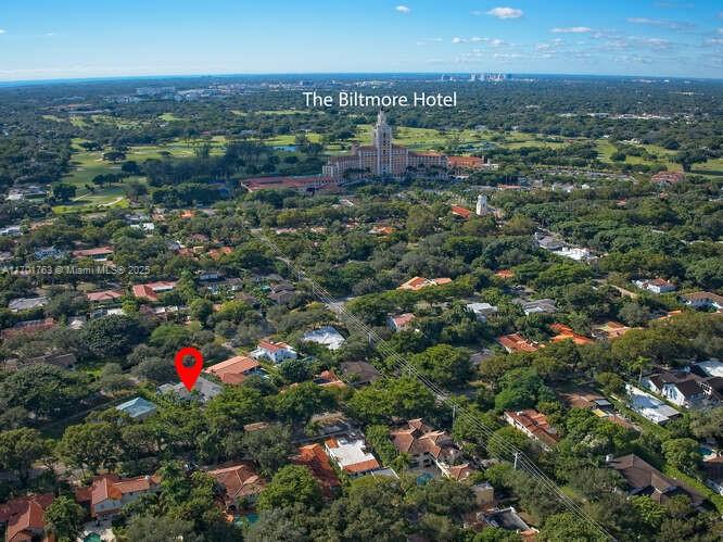2830 De Soto Blvd, Coral Gables FL 33134