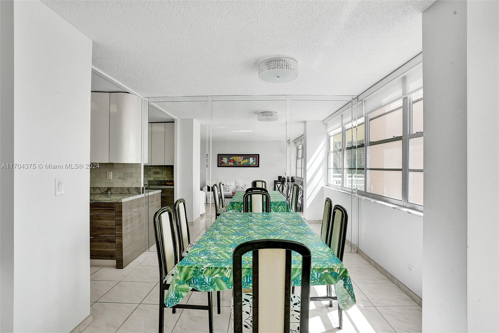 251 174th St #415, Sunny Isles Beach, Florida image 15