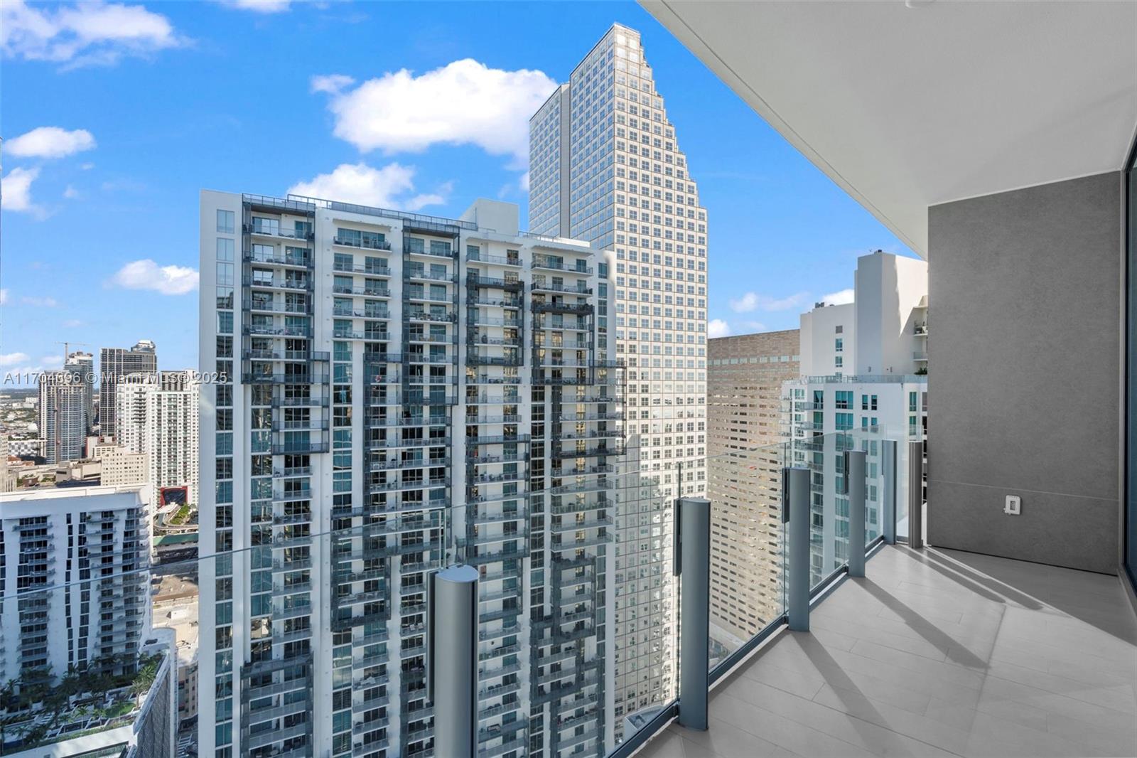 300 Biscayne Blvd Way #3708, Miami, Florida image 30