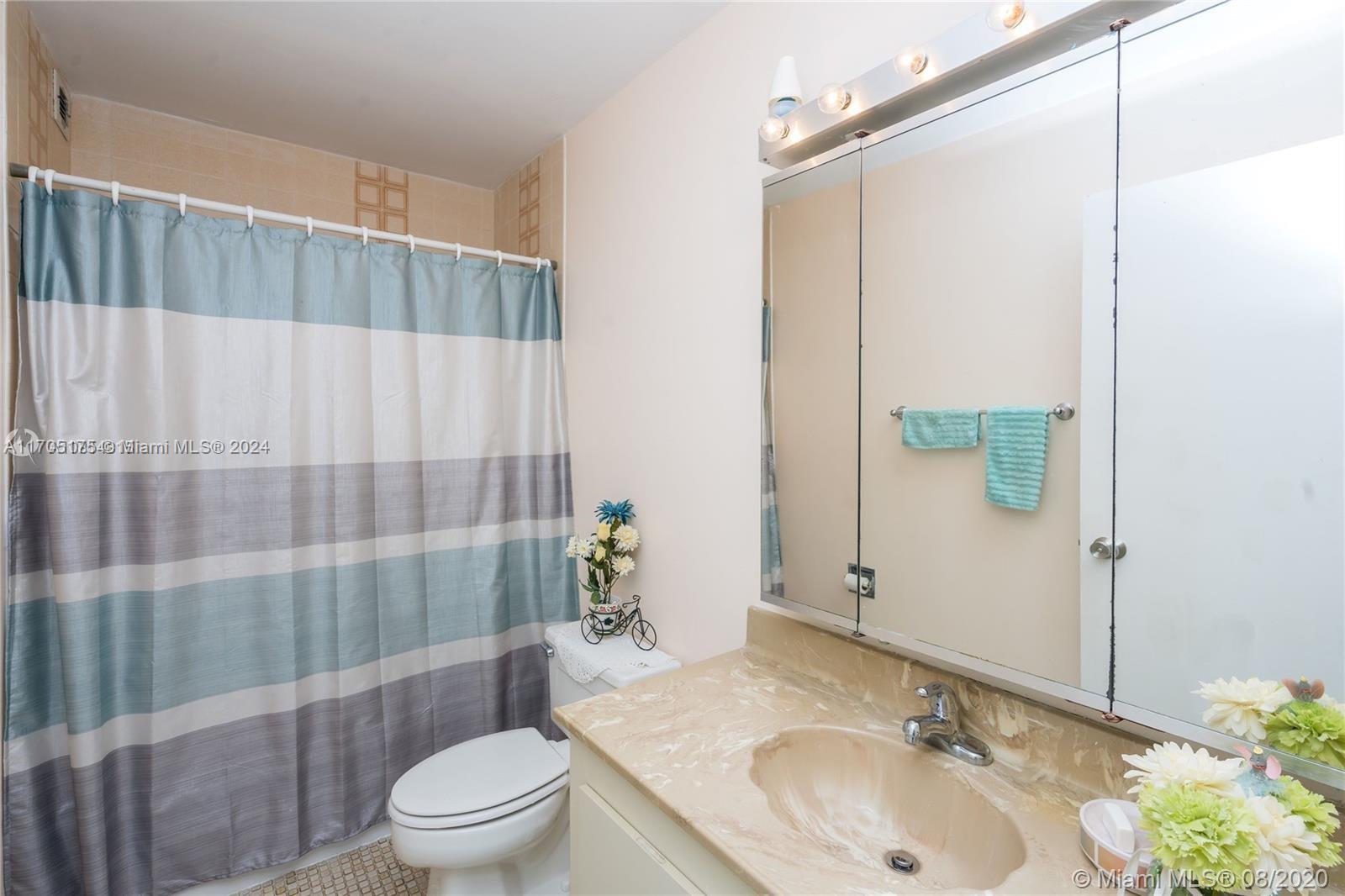Listing Photo 23