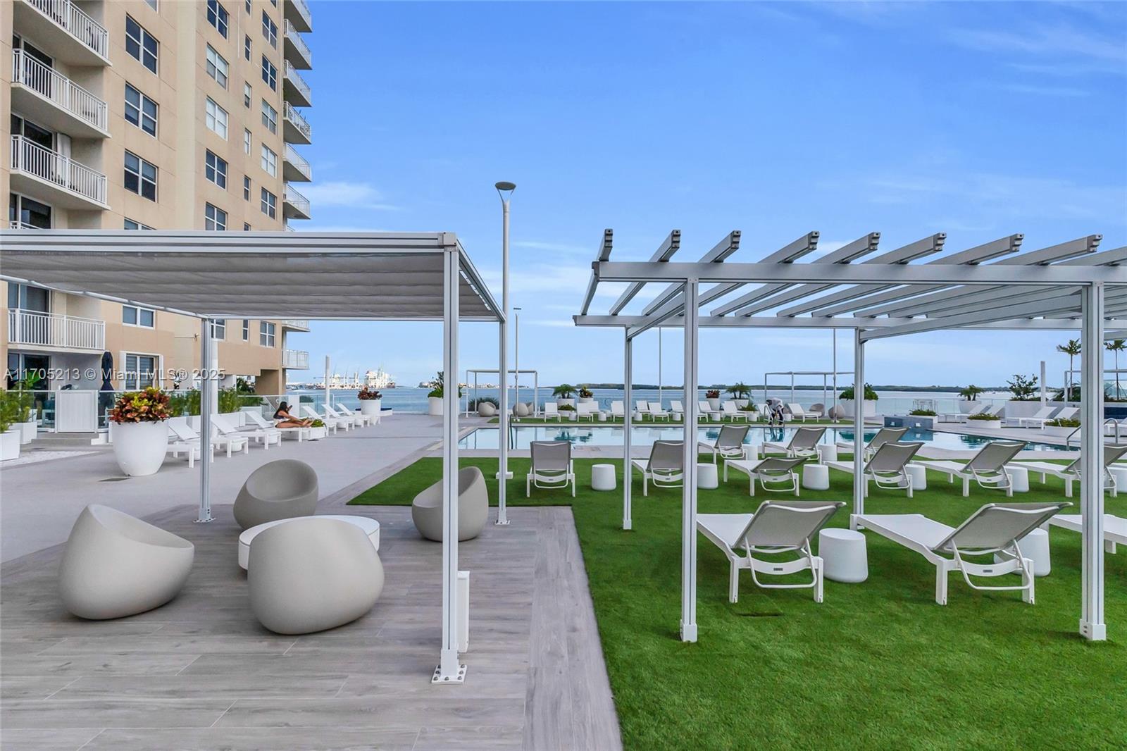 770 Claughton Island Dr #815, Miami FL 33131