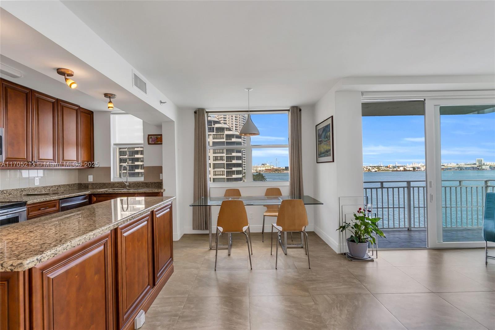 770 Claughton Island Dr #815, Miami FL 33131