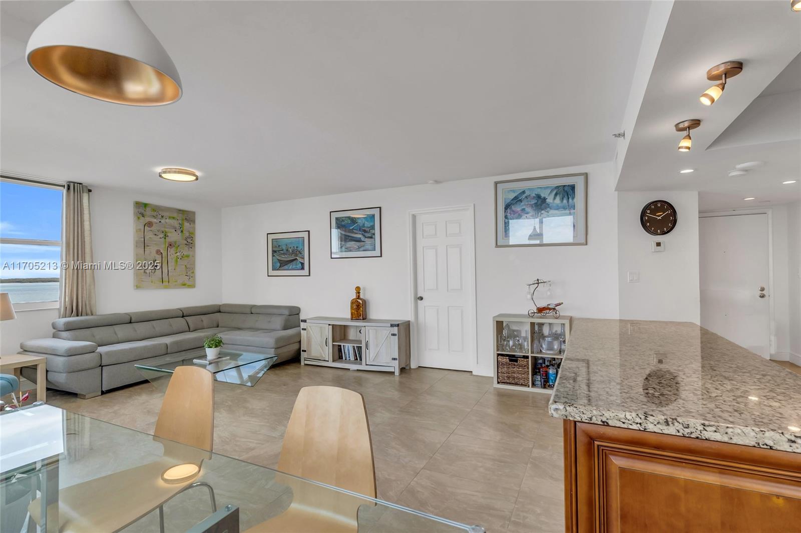 770 Claughton Island Dr #815, Miami FL 33131