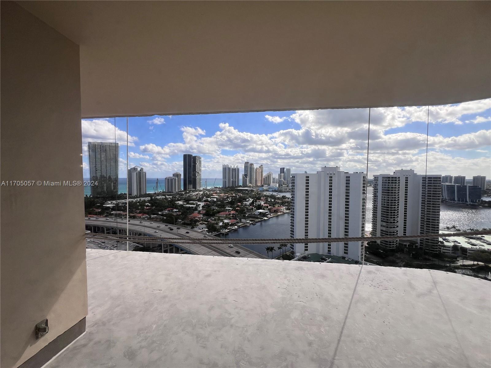 19355 Turnberry Way #27E, Aventura, Florida image 2