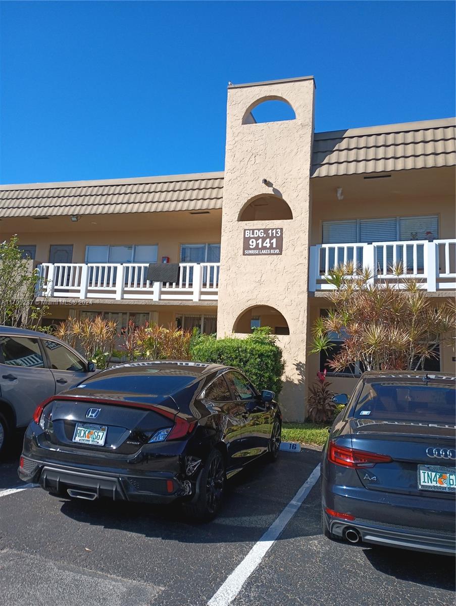 9141 SW Sunrise Lakes Blvd #219, Sunrise, Florida image 1
