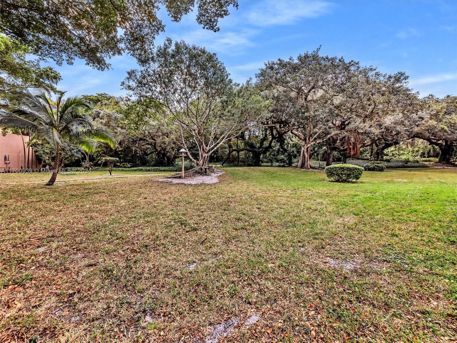 9410 Live Oak Pl #110, Davie, Florida image 43