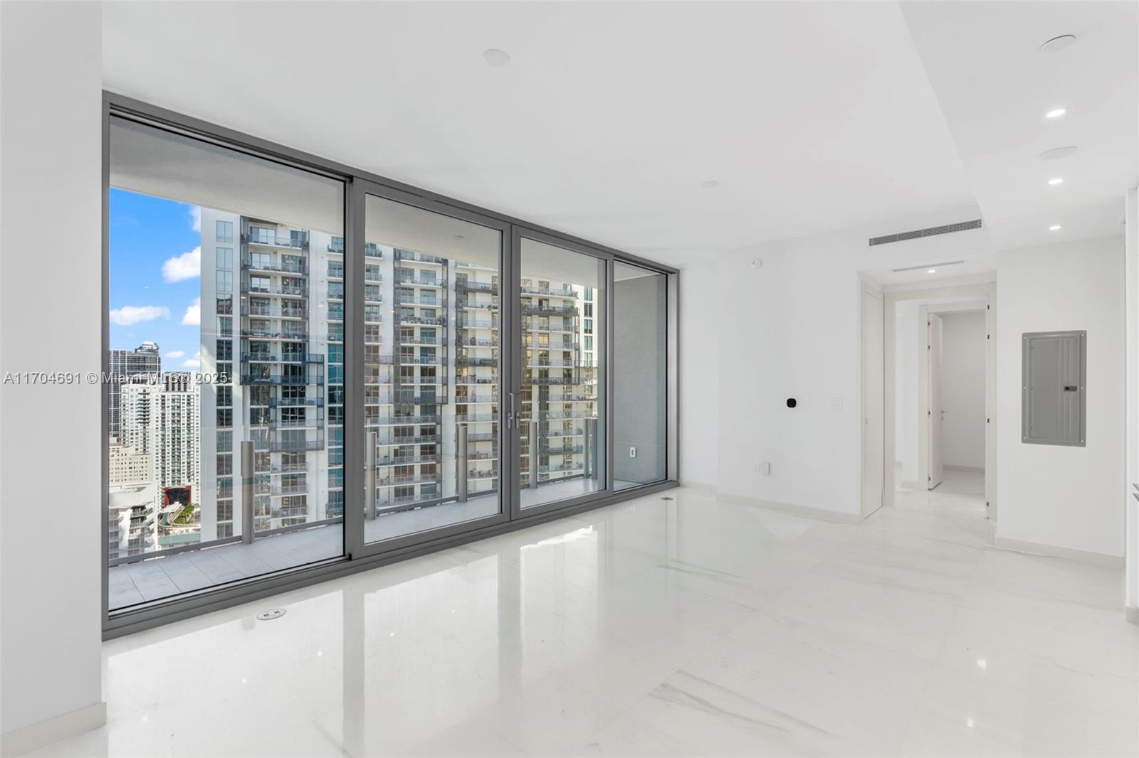 300 Biscayne Blvd Way #3508, Miami, Florida image 19