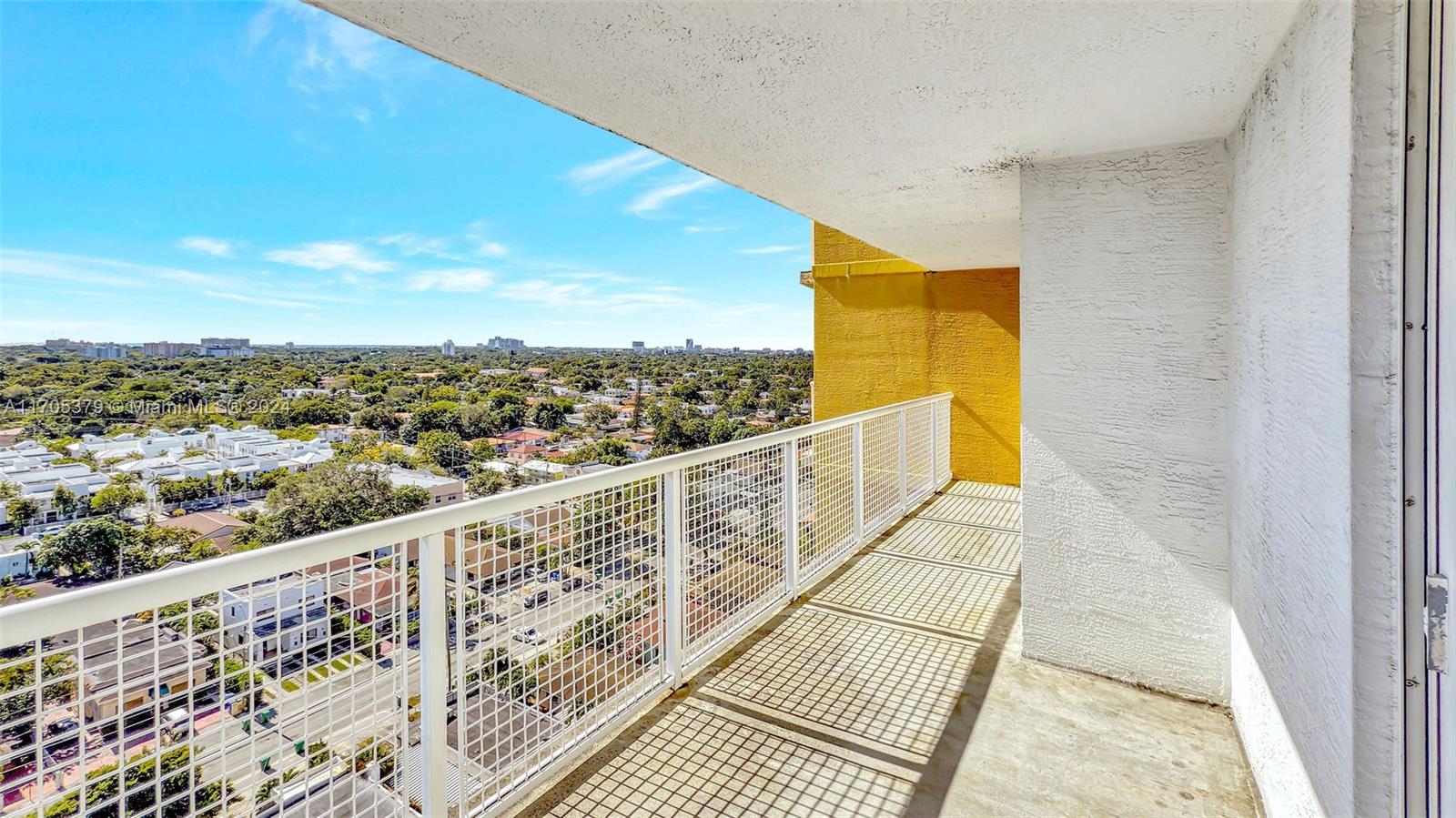 Listing Photo 17
