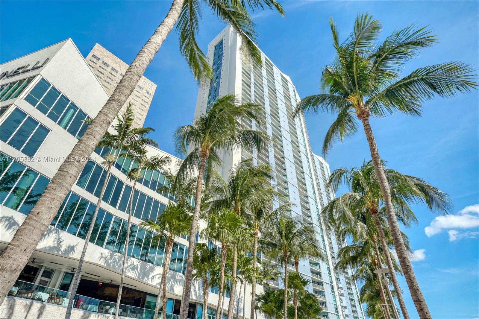 325 S Biscayne Blvd #1923, Miami FL 33131