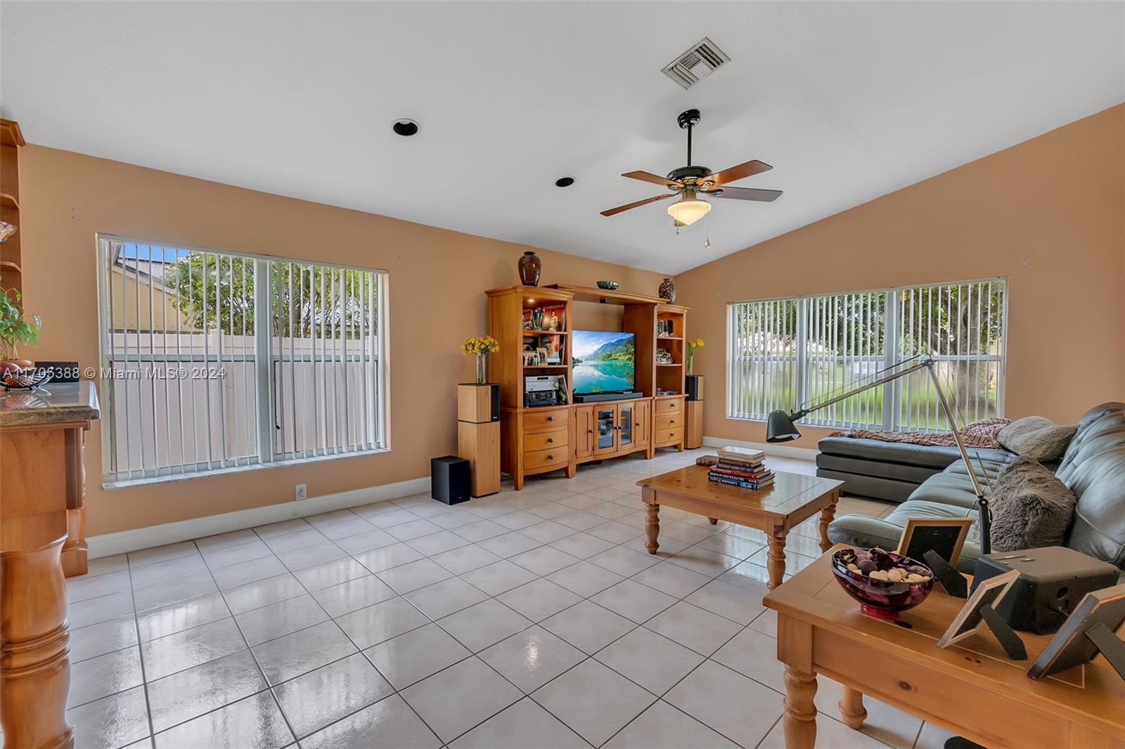 326 SW 162nd Ave, Pembroke Pines, Florida image 6