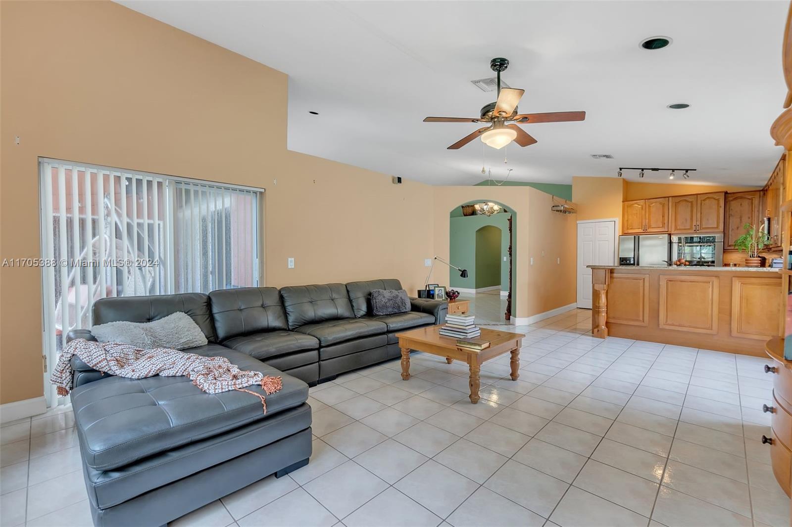 326 SW 162nd Ave, Pembroke Pines, Florida image 7