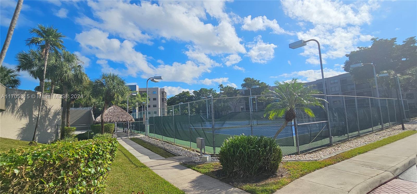 1000 Colony Point Cir #417, Pembroke Pines, Florida image 12